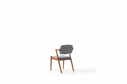 Astra Chair