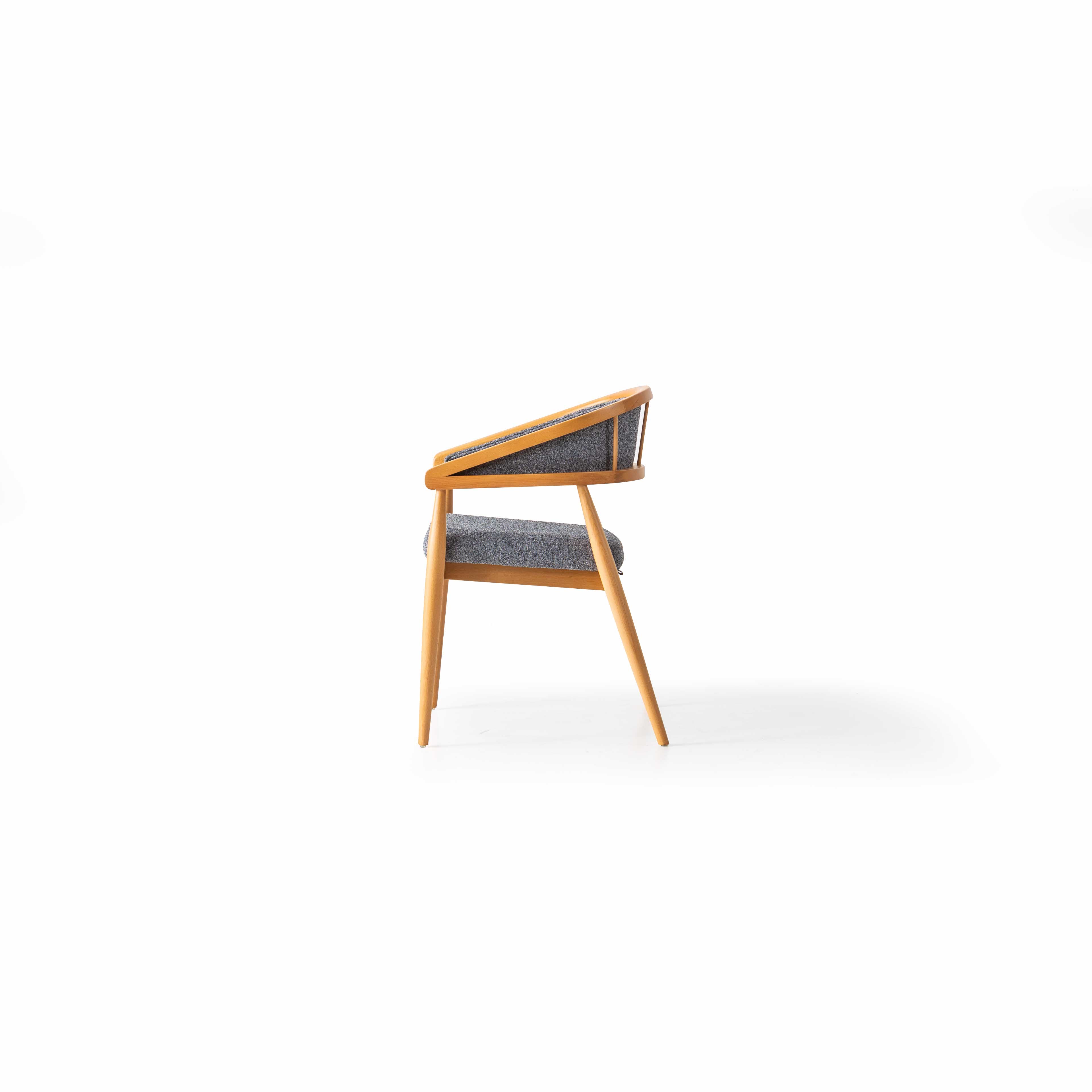 Shell Chair